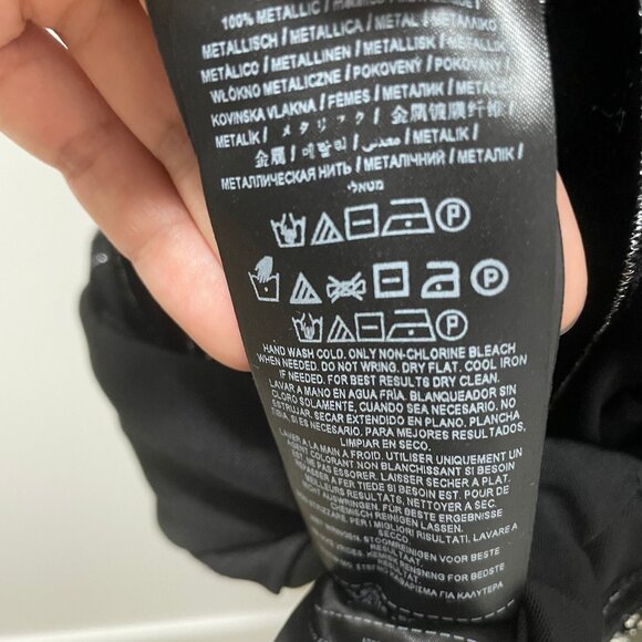 GUESS Sequin Dresses in black - Picture 12 of 12